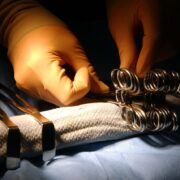 surgical-instruments-81489_1280_min